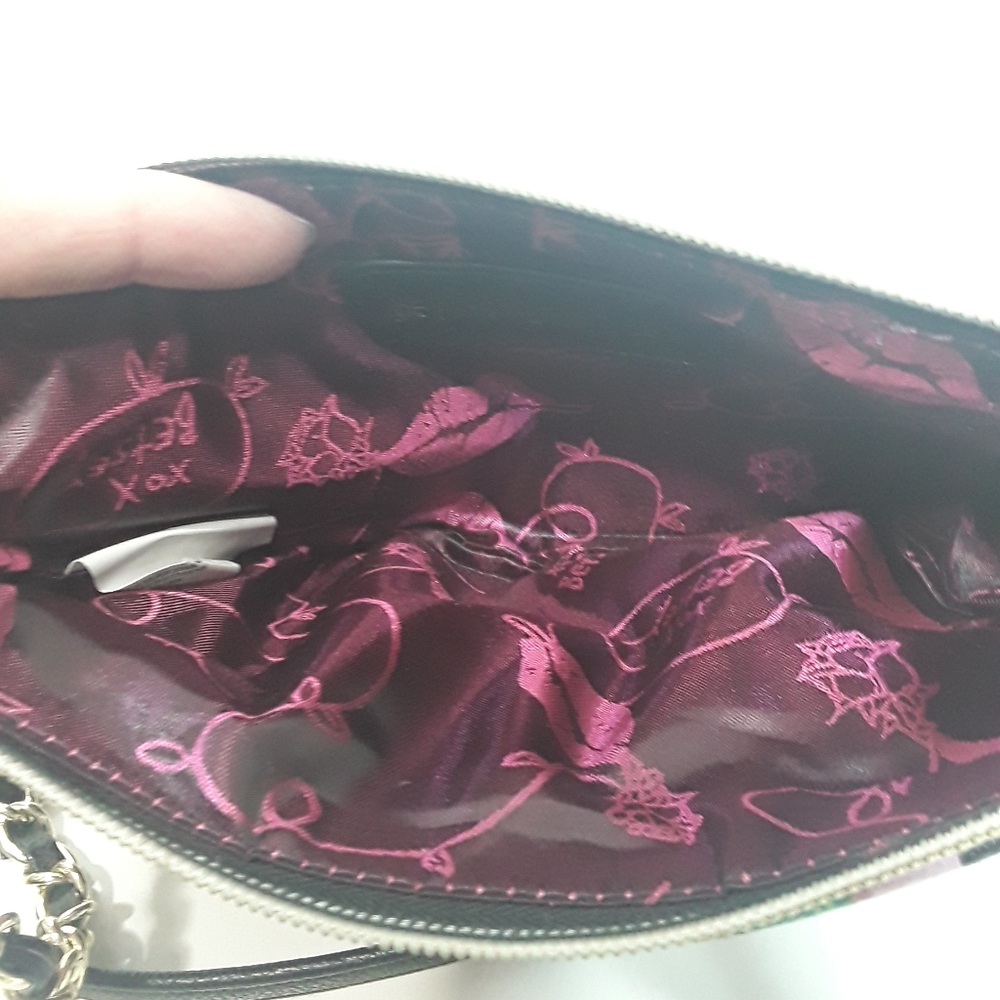 Betsey Johnson New York crossbody purse - Picture 10 of 11